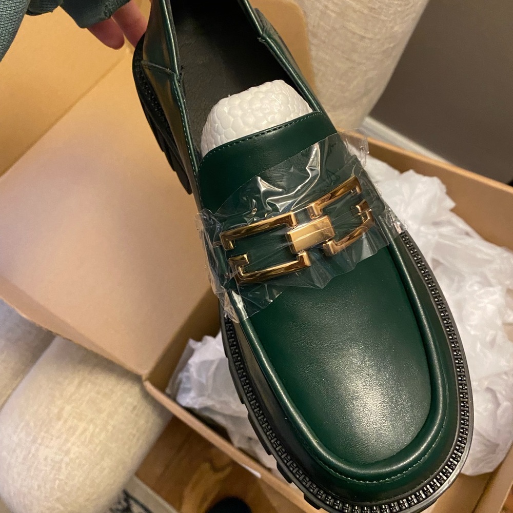 EUC Lattelier Loafers